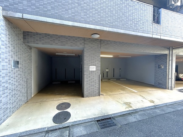 スペーシア高円寺Ⅰ 平面駐車場