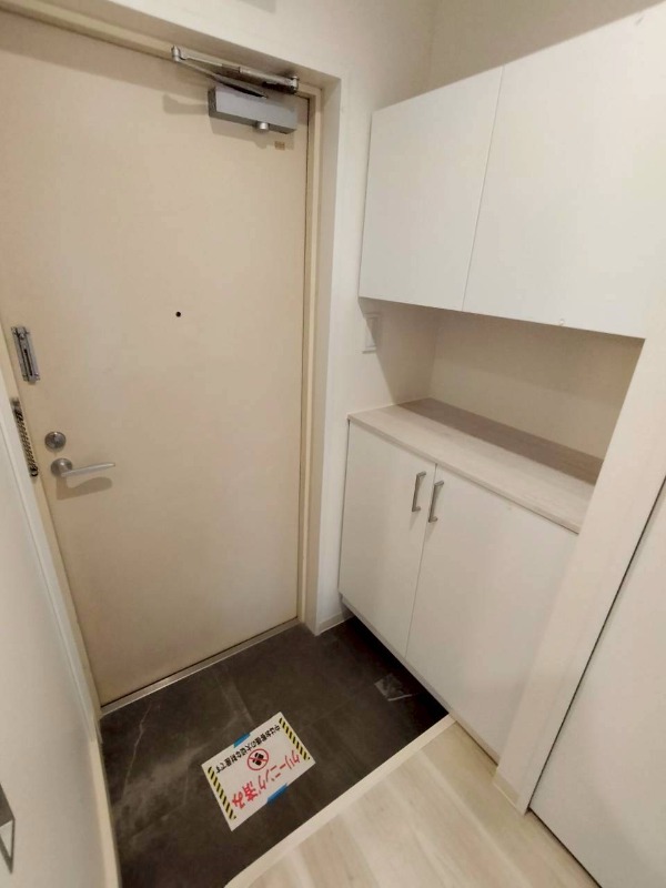 TraValore淵野辺3階 玄関