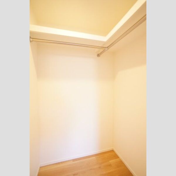 プライムメゾン森下WEST410号室 収納