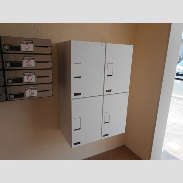 enrich 宅配ボックス