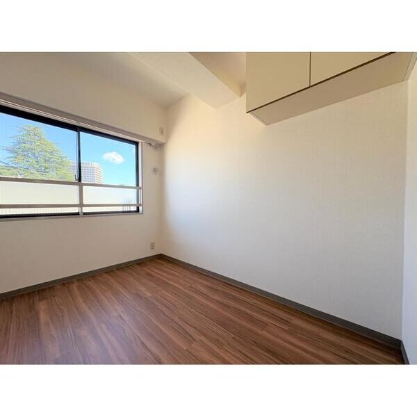 コスモリード三軒茶屋304号室 同建物別部屋の参考画像