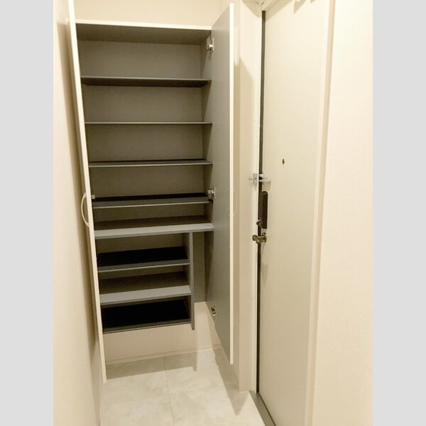 Droom SAKURA.B301号室 シューズボックス