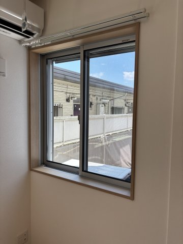 Ｆｌａｔ八千代村上0103号室 2面採光の為、日当たり良好です！