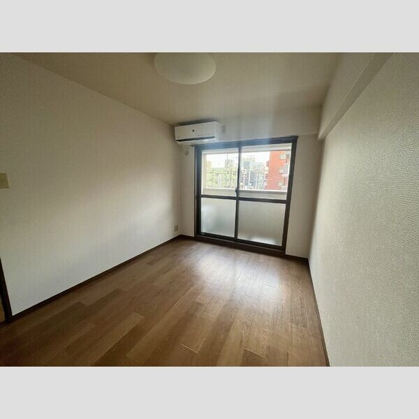 コーポラス石井 洋室