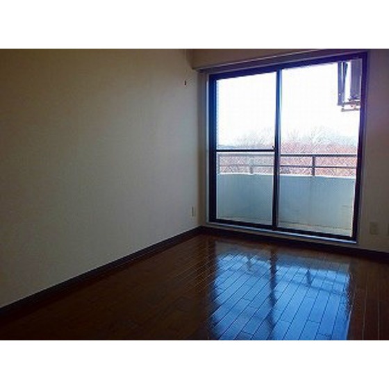 エルヴィーナ緑ヶ丘 リビング