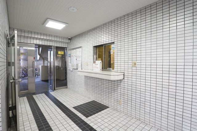 日神パレス西台第二 エントランス