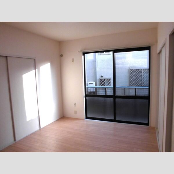 パトリア　Ⅰ 洋室