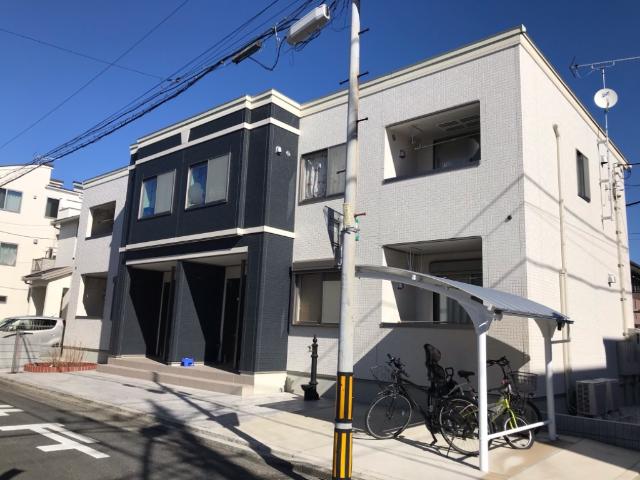 ラ・セゾン・クレール 外観写真（昼）