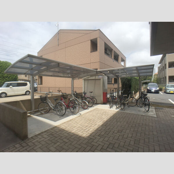 ラフィネおおたかの森 駐輪場
