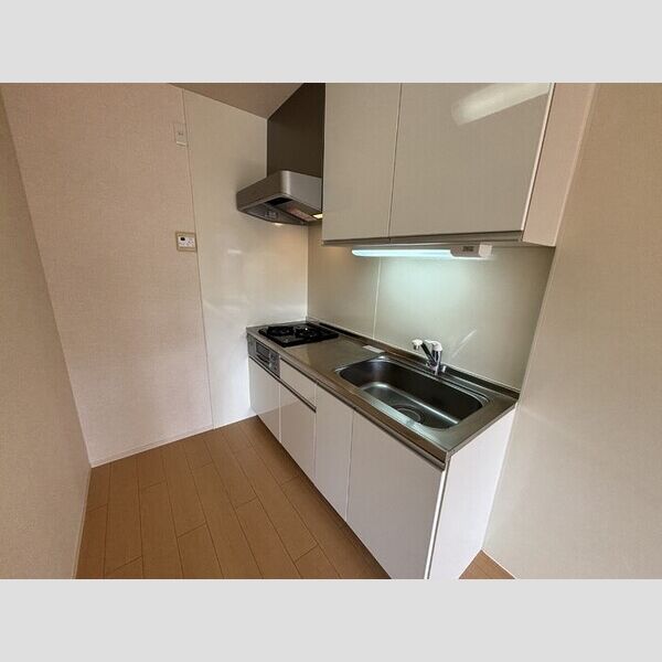 コート権太坂202号室 システムキッチン