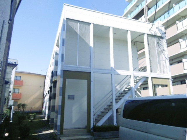 レオパレス松原の外観画像