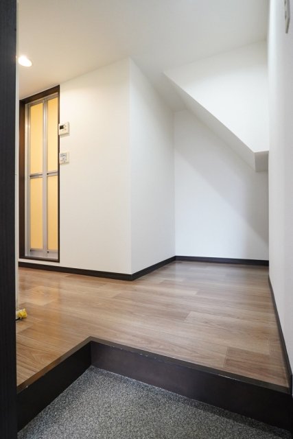 リプロン東蒲田1階 玄関