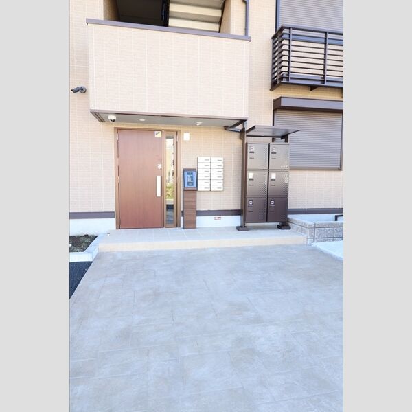 アクシス・ハイム エントランス