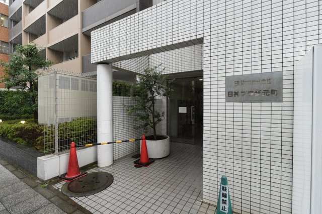 日神プラザ元町 エントランス