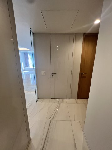 三田ガーデンヒルズ ノースヒル 玄関