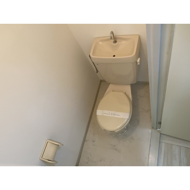 タリーハイム太田窪 内観