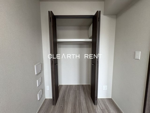 コンシェリア目黒本町 ＴＨＥ ＲＥＳＩＤＥＮＣＥ 収納クローゼット