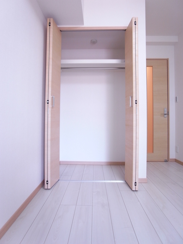 リブリ・GLANZ5階 収納