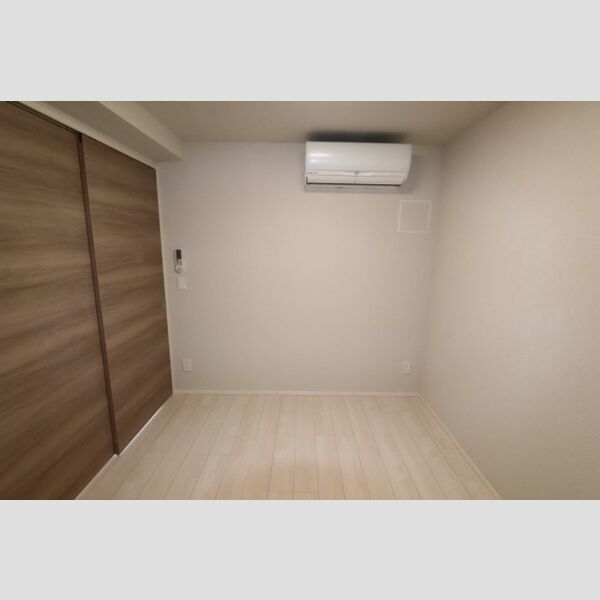 サンジョイアゼロ513号室 洋室5.2帖