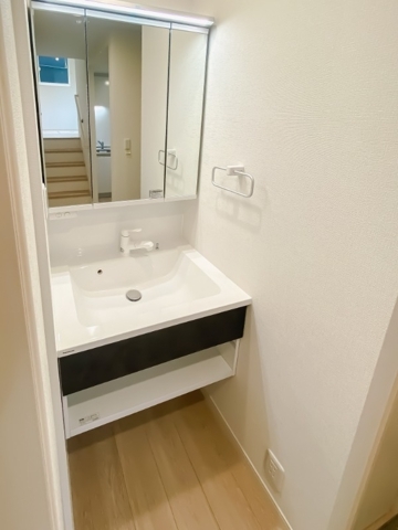 トレポルテ 洗面