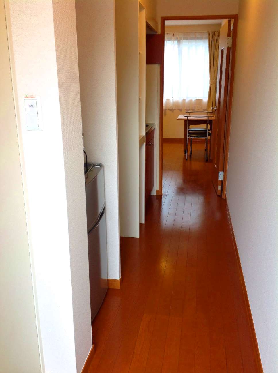 レオパレス橋戸 玄関