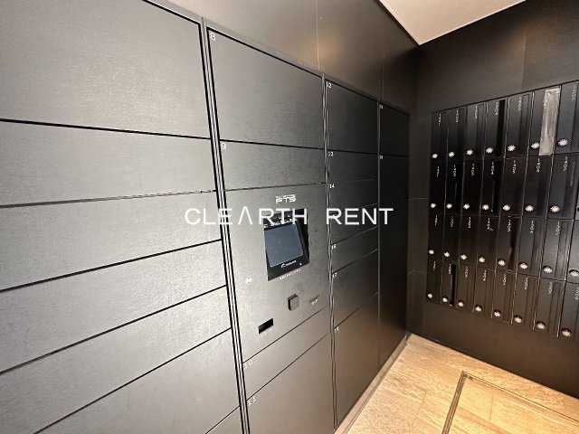 コンシェリア ＫＡＷＡＳＡＫＩ ＭＡＳＴＥＲ’Ｓ ＶＩＬＬＡ13階 宅配BOX＆メールボックス