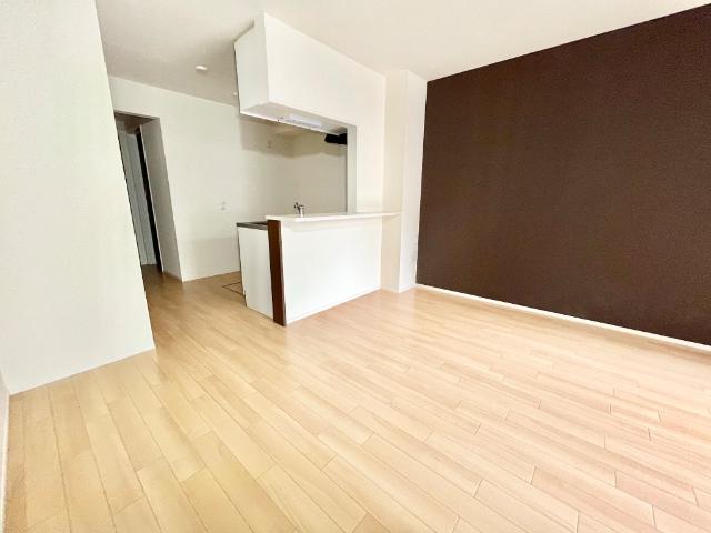 コンフォートヴィラ103号室 リビング