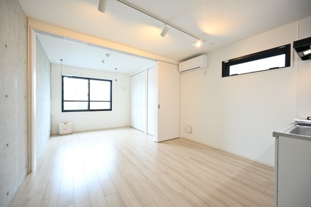 フェリデンシア御嶽山4階 リビング