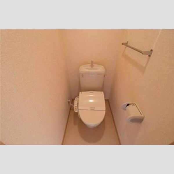 フレールヒル　(2) 温水洗浄暖房便座