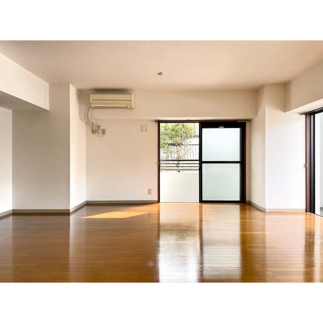 スクリップス101号室 ☆LDK16.6帖