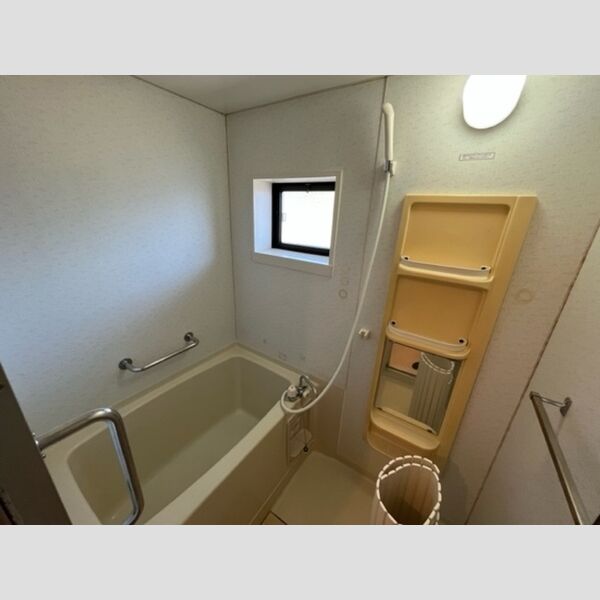 アメニティ　AB バス