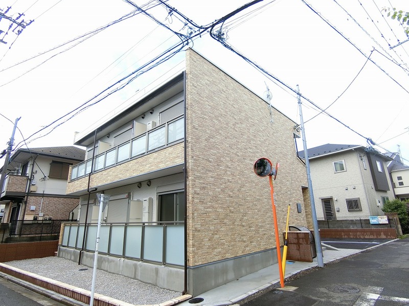 リブリ・カワセミ2階 外観