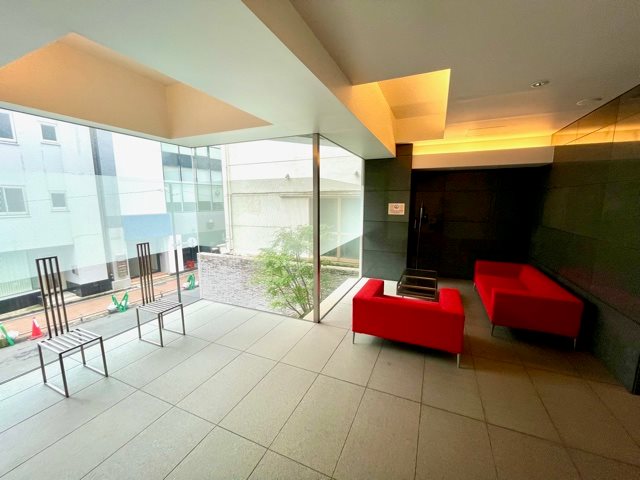 レジディア渋谷10階 エントランス