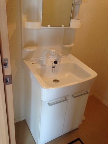 ミノルハウス西八王子1階 洗面