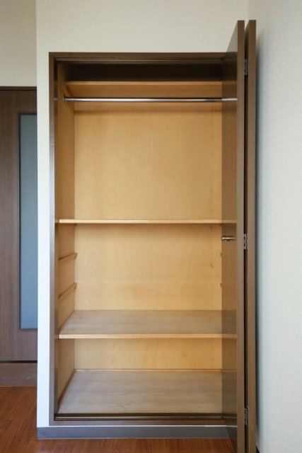 クレッセント中野富士見町2階 クローゼット