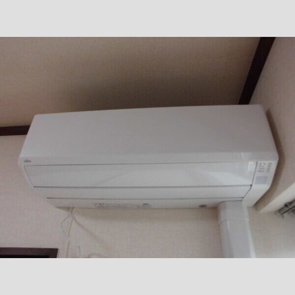 チャーリーズマンションⅡ302号室 エアコン