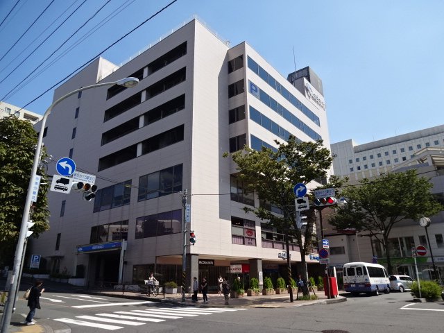 ルミナス・コート The　New’s　TSUTAYA新百合ヶ丘店まで1,130ｍ