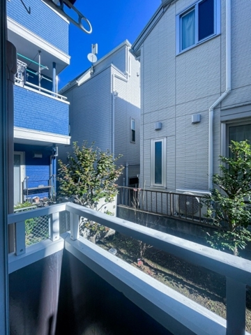 新井ハイツ1階 バルコニー