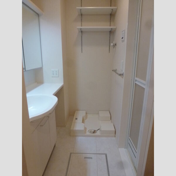 リヴェールⅡ303号室 洗面所