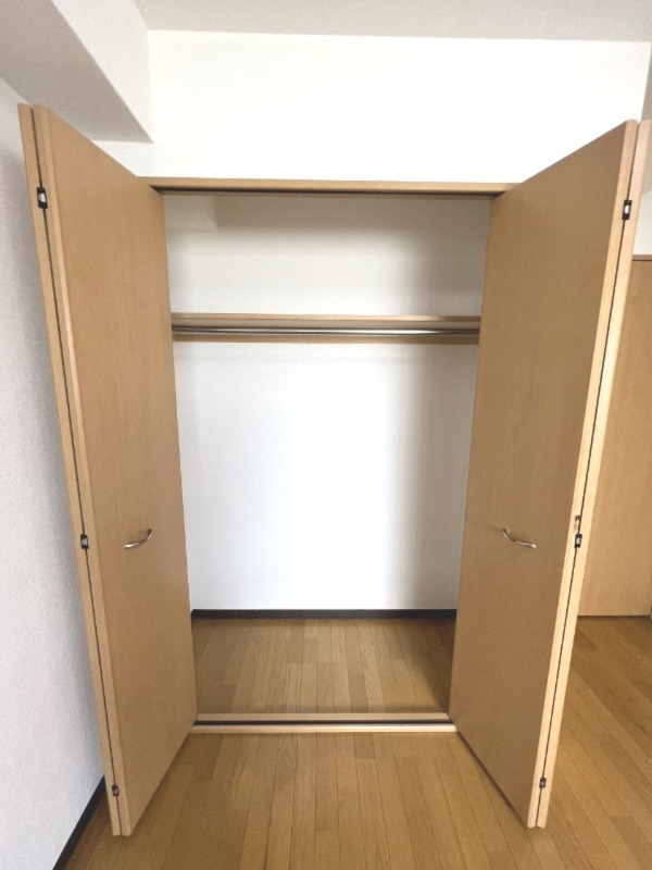 信越ビル6階 収納