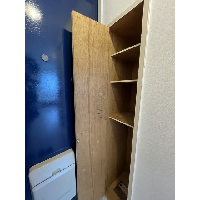 ＳＵＲＦ　ＨＯＵＳＥ212号室 内観