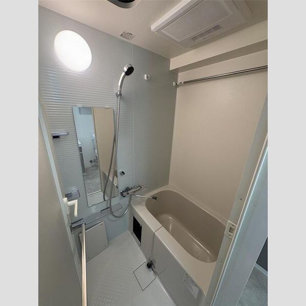 MAXIV横浜吉野町TRE1102号室 お風呂