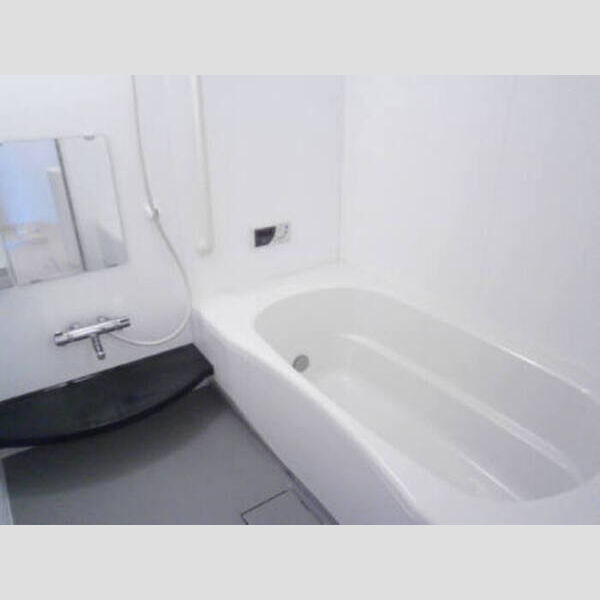 ロイヤルヒルズ武蔵浦和　B301号室 1坪バスルーム♪♪