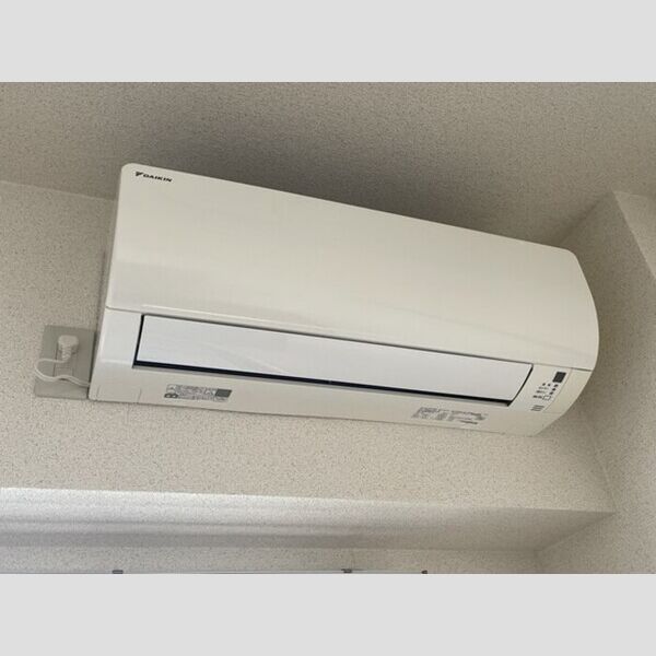 コンフォール小泉513号室 エアコン