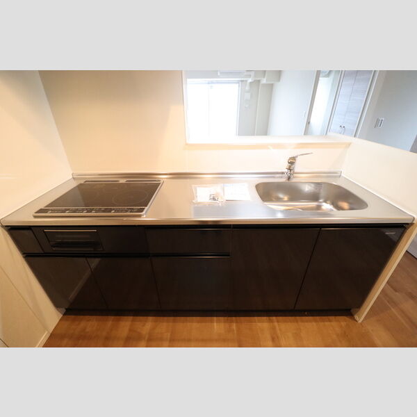 IS(イズ)1303号室 対面キッチン