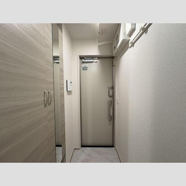 メゾン　シャルム 玄関