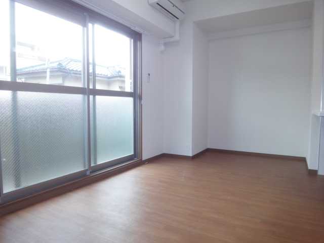 Ｃｈａｔｅａｕ　ｌｉｅｎ(シャトーリアン) リビング