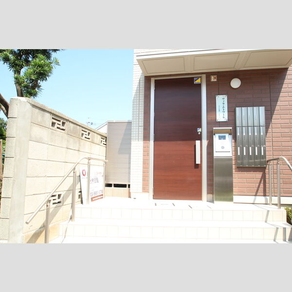 ヴィラ・エトワール エントランス