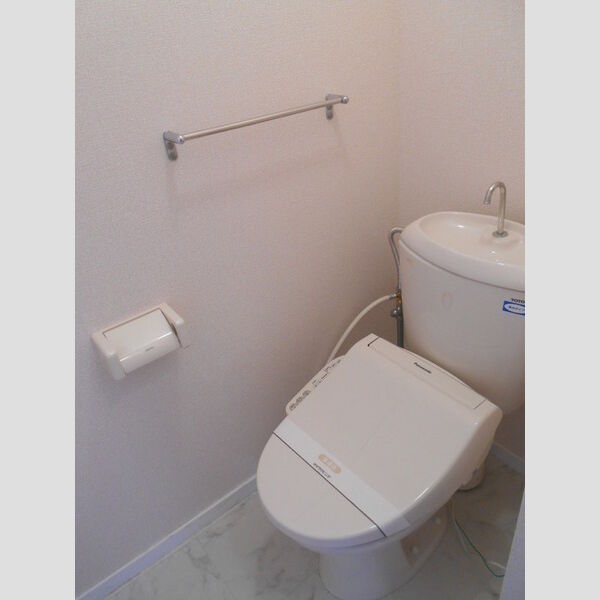 尾山台ハイツ　Ⅰ203号室 トイレ