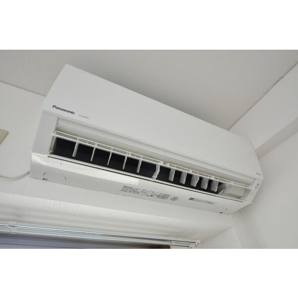 ヒルズガーデン東雪谷0302号室 エアコン